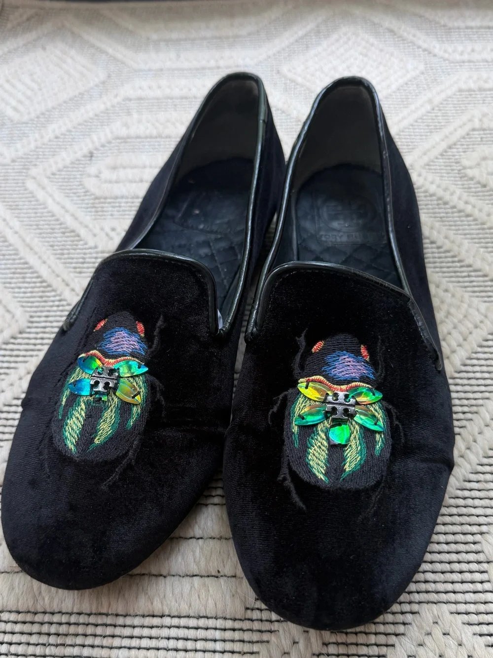 Tory Burch Easton Black Velvet Beetle Loafers Flats Ballet Shoes Size 9.5 M